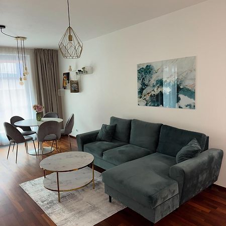 Apartman Palma - 15 Min Od Centra Prahy Praha Bagian luar foto